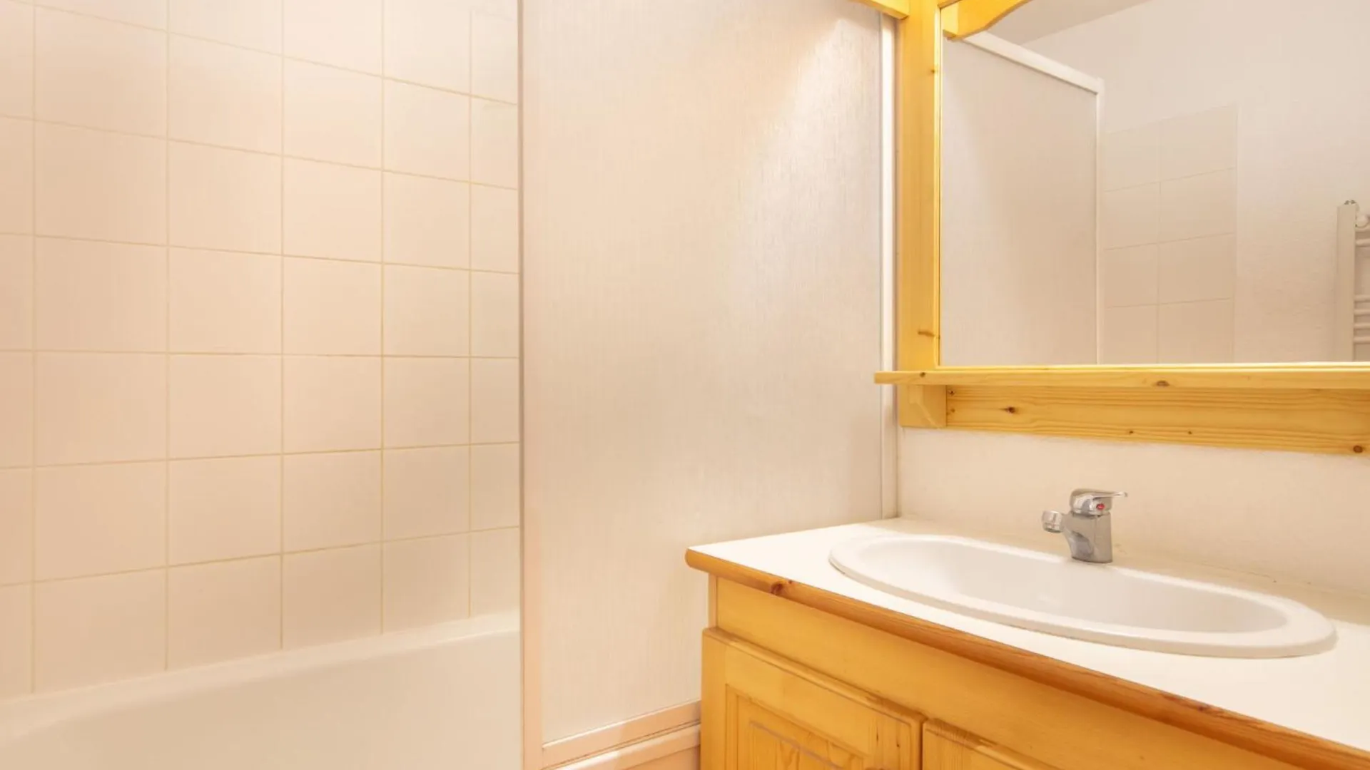 Apartment Les Grizzlis By Interhome Saint-Sorlin-d'Arves