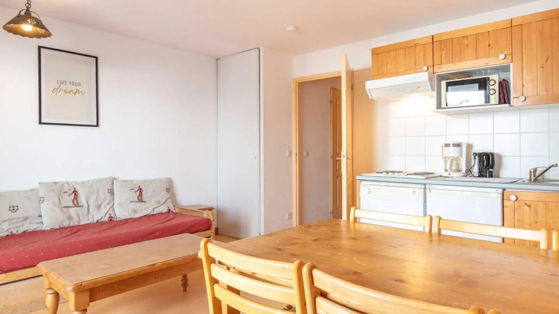 Apartment Les Grizzlis By Interhome Saint-Sorlin-d'Arves 0*,  France